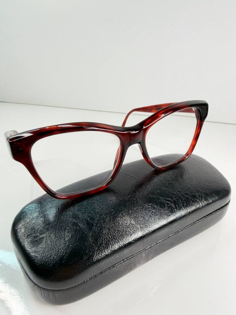 Bailey Nelson Andrea Handcrafted Eyeglasses 53-17 Burgundy Red Frames + Case